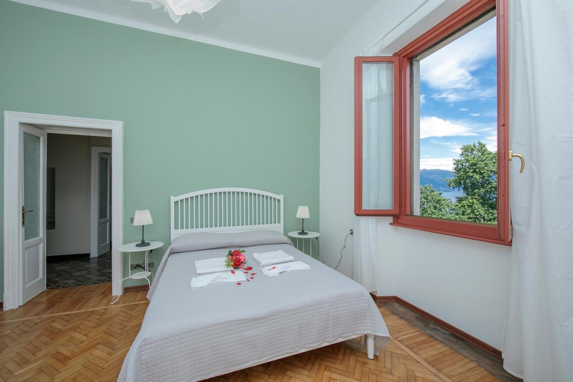 Residenza Oleandro Lake View Luino Center - Happy Rentals Eksteriør bilde