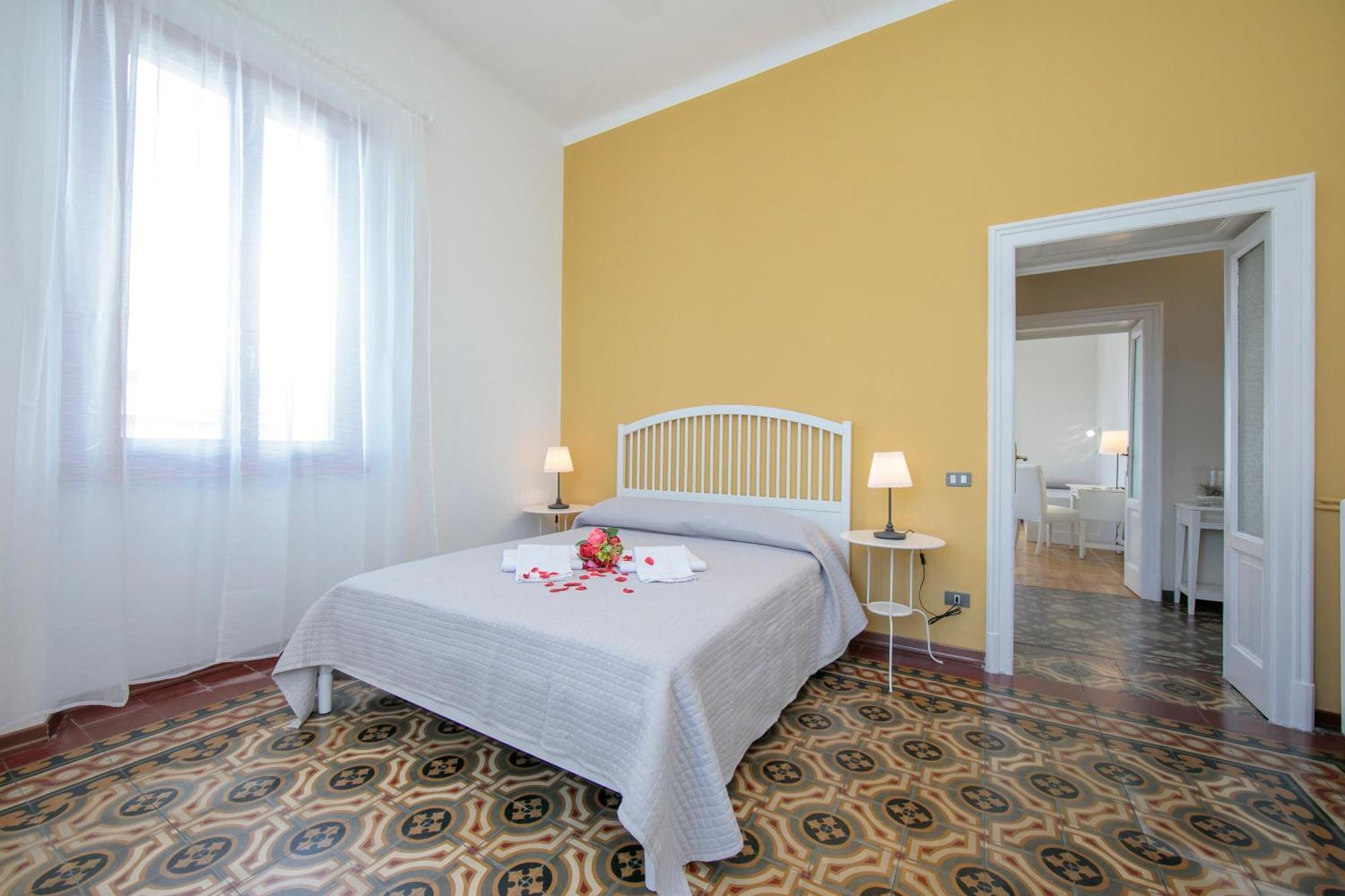 Residenza Oleandro Lake View Luino Center - Happy Rentals Eksteriør bilde